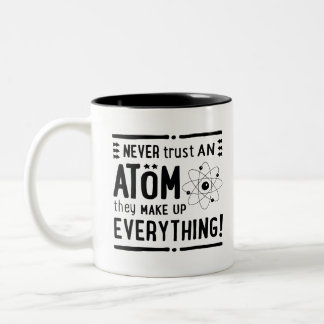 Fun Gift for Geeks of Nerds, Vertrouw nooit op een Tweekleurige Koffiemok