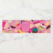 Fun, heldere roze cupcake - waterfles etiket (Enkel label)