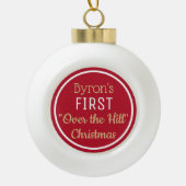 Fun Over the Hill Kerstversiering Keramische Bal Ornament (Voorkant)