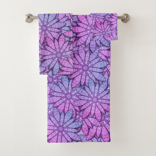 Fun Purple Flowers Bad Handdoek (Insitu)