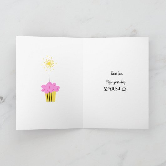 Fun Sparkler Cupcake Ajouter un nom Carte d'annive (Intérieur)