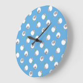 Fun Welsh Sheep Pattern on Sky Blue Background Grote Klok (Hoek)