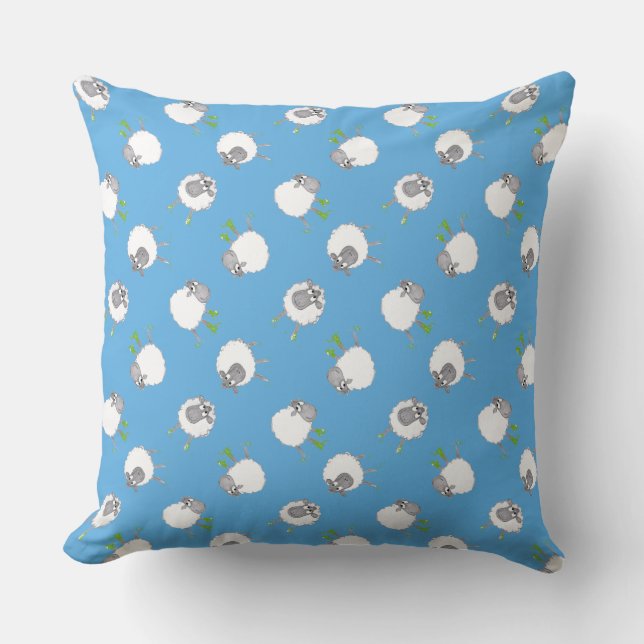 Fun Welsh Sheep Pattern on Sky Blue Background Kussen (Voorkant)