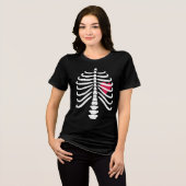 Fun White Skeleton Rib Botten & Heart Halloween Tri-Blend Shirt (Voorkant volledig)