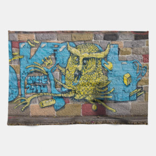 Funky Fantasy Horned Owl Graffiti Theedoek