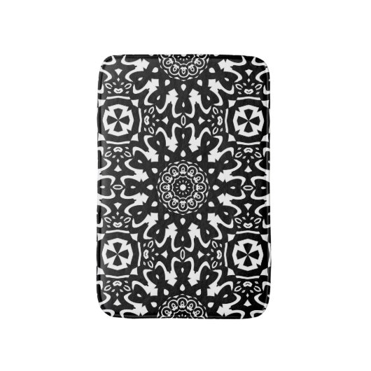 Funky Mandala Black+White Pattern Bath Mat (Voorkant Verticaal)