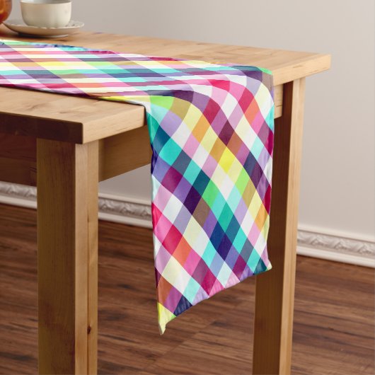 Funky Rainbow Plaid Patroon Medium Table Runner Medium Tafelloper (Voorbeeld)
