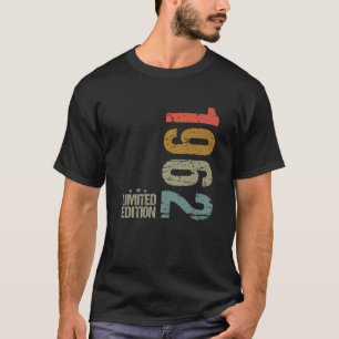 Funny 60e verjaardag, geboren in 1962 60 jaar oud  t-shirt