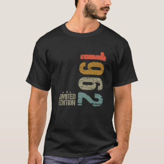 Funny 60e verjaardag, geboren in 1962 60 jaar oud t-shirt