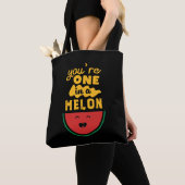 Funny and Cute Watermelon Fruit Pun one in a Melon Draagtas (Dichtbij)