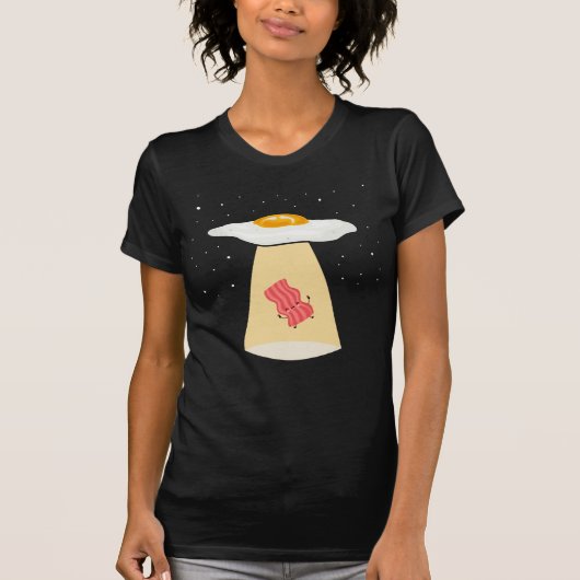 Funny Bacon Egg Abducting Breakfast Food T-shirt (Voorkant)
