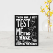Funny Bartender Thou Shall Not Test Me Quote Kaart (Gele Bloem)
