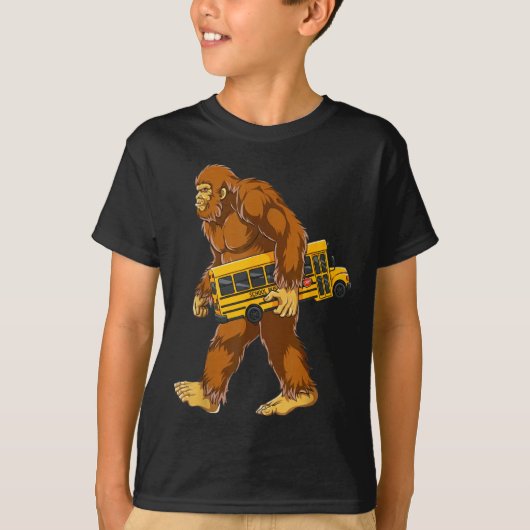 Funny Bigfoot Bus Driver Sasquatch School Bus Love T-shirt (Voorkant)