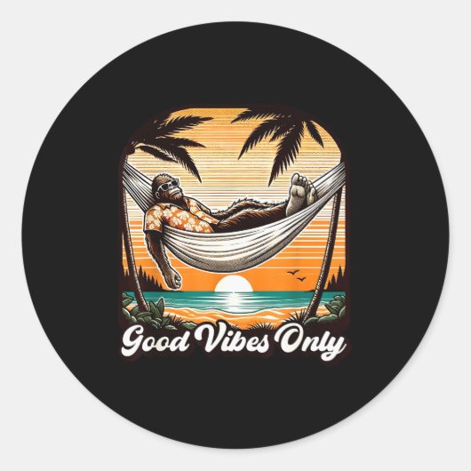 Funny Bigfoot Sasquatch Hawaiian Retro Beach Vacat Ronde Sticker (Voorkant)