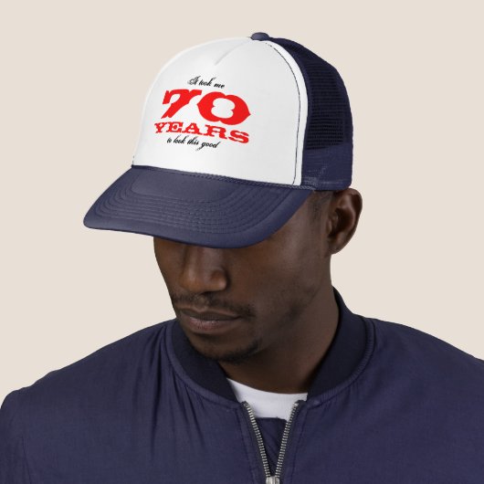 Funny Birthday casquette pour 70 ans (En situation)