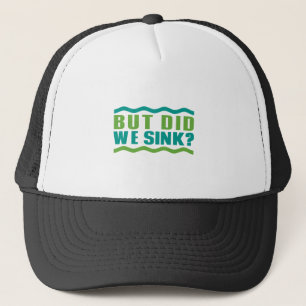Funny Boating: Maar hebben we zinken: Boat Owner H Trucker Pet