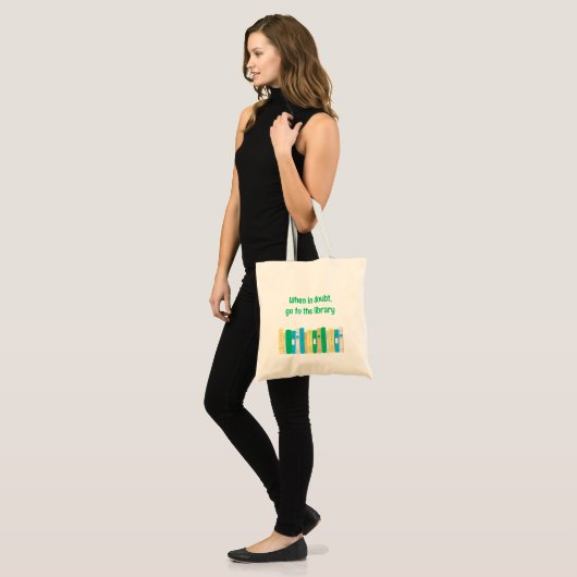 Funny book lover library tote bag (Voorkant (model))