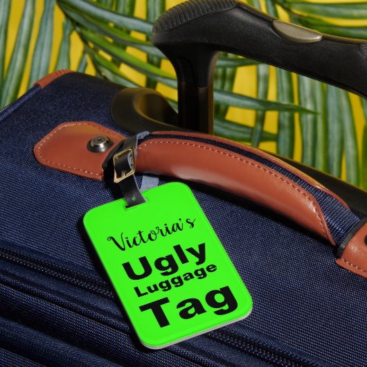 Funny Bright Green Ugly Bagagelabel (Voorkant Insitu 1)