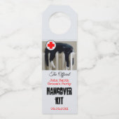 Funny Cat Hangover Groom Party Bottle Hanger (Voorkant)