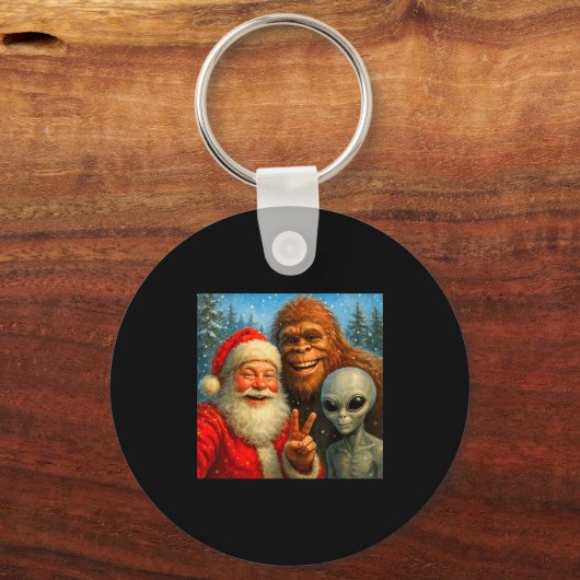 Funny Cat Selfie With Santa Claus & Bigfoot Me Sleutelhanger (Voorkant)