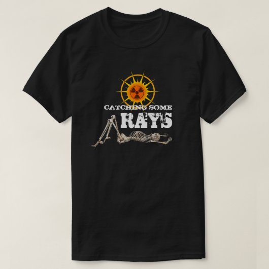 Funny Catching some Rays Skeleton T-Shirt (Design voorkant)