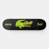 Funny Ceocodile sur skateboard noir (Horz)