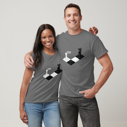 Funny Chess T-shirt Knight Screaming op Pawn - voo (Unisex)