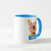 Funny Chihuahua Dog met Sprinkle Donut op Nose Mok (Voorkant rechts)