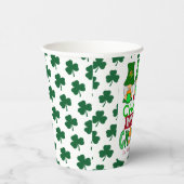 Funny Chillin met mijn Gnomies St Patricks Day Papieren Bekers (Rechts)