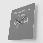 Funny chiropractor it's a good day to get adjusted vierkante klok (Hoek)