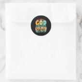 Funny Christian Love God But His Children Get On M Ronde Sticker (Tas)