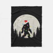 Funny Christmas Bigfoot Santa Hat Moon Sasquatch K Fleece Deken (Voorkant)