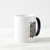 Funny Coffee Mok – Sarcastisch Quote cadeau voor v (Voorkant rechts)