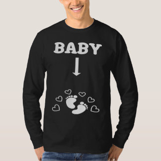 Funny Couple Matching Pregnancy Baby Announcement  T-shirt