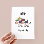 Funny Cow Herd Pun Anniversaire Carte<br><div class="desc">Troupeau c’est votre anniversaire - drôle de carte d’anniversaire de jeu de mots avec une illustration minimaliste d’un troupeau de vaches avec des casquettes de fête</div>