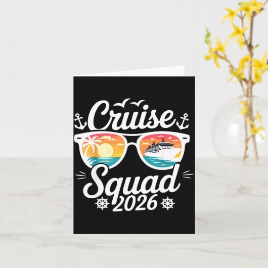 Funny Cruise Squad 2026 Summer Vacation Matching F Kaart (Gele Bloem)