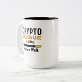 Funny crypto Millionaire Loading alstublieft hande Tweekleurige Koffiemok (Voorkant links)