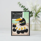 Funny Cute Crow Enseignant Classe carte postale V2 (Debout devant)