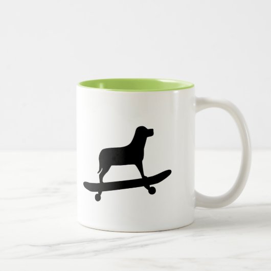 Funny Dog Skateboard Mug (Droit)