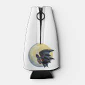 Funny Drunk Halloween Full Moon Bat Flesjeskoeler (Achterkant)