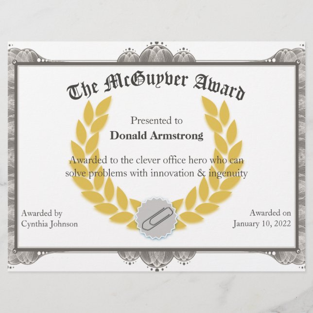 Funny Employee Award - McGuyver (Voorkant)