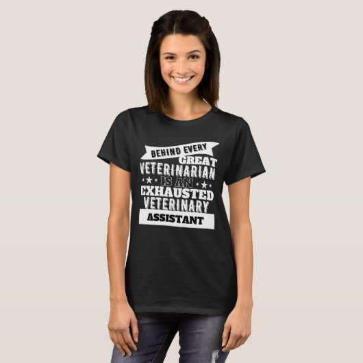 Funny Exhausted Veterinary Assistant T-shirt (Voorkant volledig)