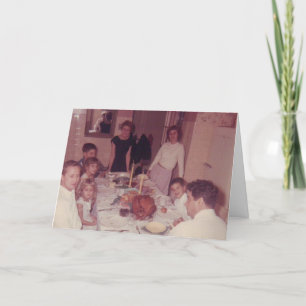 Funny Family bij Table Thanksgiving Kaart