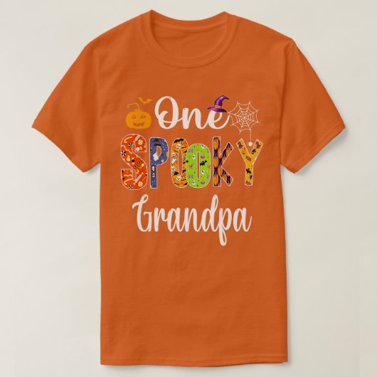 Funny Family Halloween Matching is One Spooky Gran T-shirt (Design voorkant)