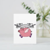 Funny Flying Pig Drone Cartoon Briefkaart (Staand voorkant)