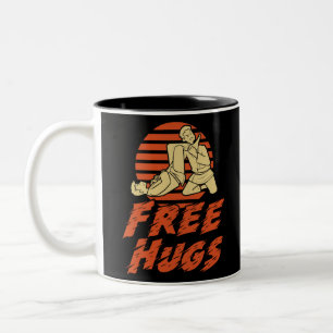 Funny Free Hugs - Braziliaanse Jiu-Jitsu, BJJ Gift Tweekleurige Koffiemok