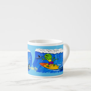 Funny frilly nek lizard surfende cartoon espresso kop