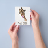 Funny Giraffe Tongue Out en Playful Wink Cartoon Flyer (Hand)