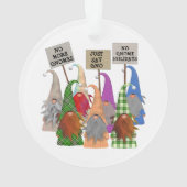 Funny Gnome Protest Kerstmis Ornament (achterkant)