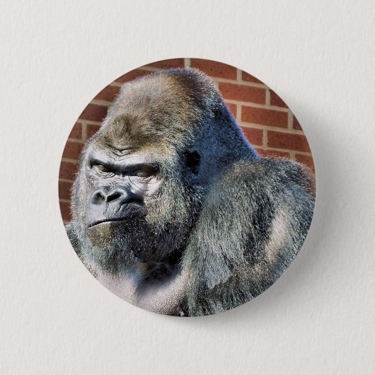 FUNNY GORILLA RONDE BUTTON 5,7 CM (Voorkant)